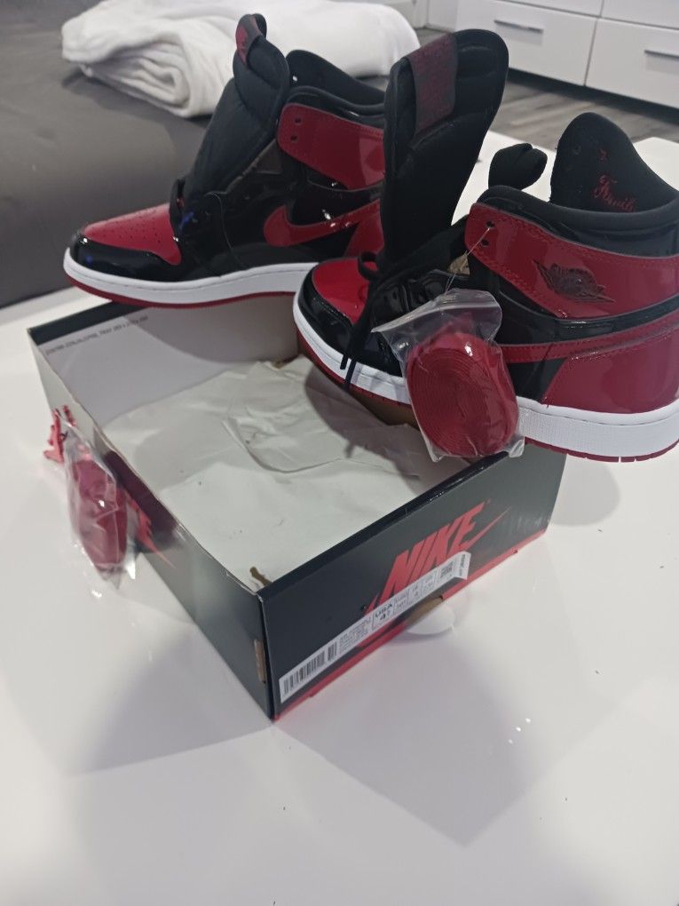 Jordan 1 Patent Bred 4.5 Y NEW