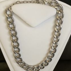 R J Graziano Silver Tone Large Link Heavy Statement Necklace