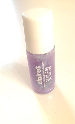 CLAIRES ROLL ON BODY GLITTER / NEW