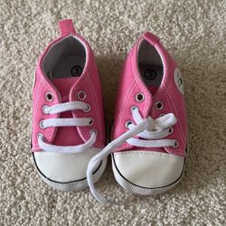 Baby converse Size 3