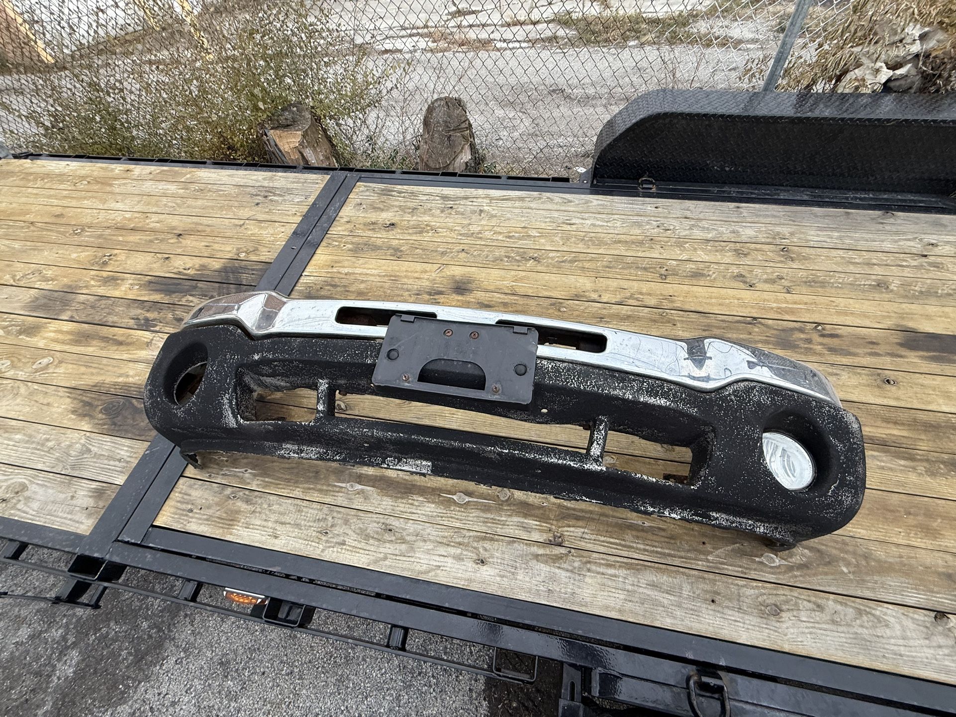 Gmc Sierra 03-06 Front Bumper 