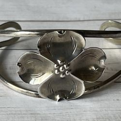 Sterling Silver Vintage Flower Bracelet 
