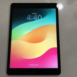Apple iPad 9th Gen $125