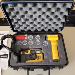 Sea & Sea Under Water MX-10 Camera & Accessories Kit with Case 