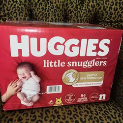 New Box Of 84 Huggies Little Snugglers Size N $25 Firm On Price