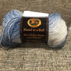 SKEIN/BALL OF LION BRAND SHAWL IN A BALL YARN - COLOR #205 SOOTHING BLUE