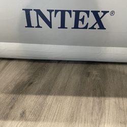INTEX  TWIN AIR MATTRESS 