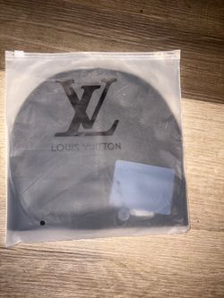 Black lv hat