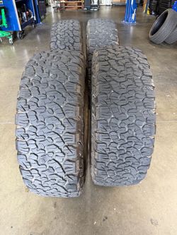 Used set of 4 BFGoodrich kO2 285/70/17 285 70 17