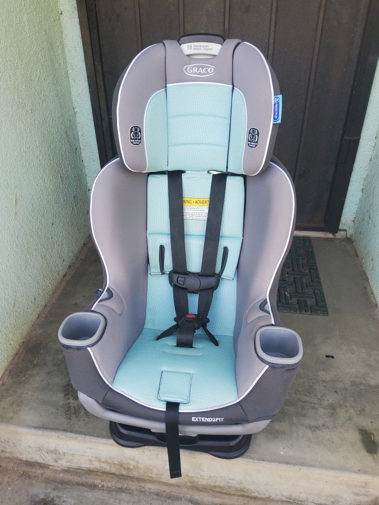 Graco Extend Fit Booster Car Seat 