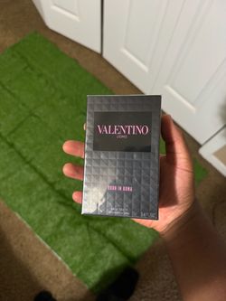 Valentino Cologne