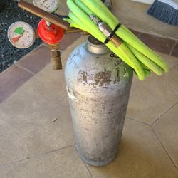 Carbon Dioxide Cylinder 