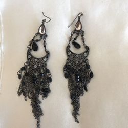Earings