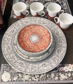 “Taitu Architectural Design Porcelain Charger Plate & 4 Cups & Saucer