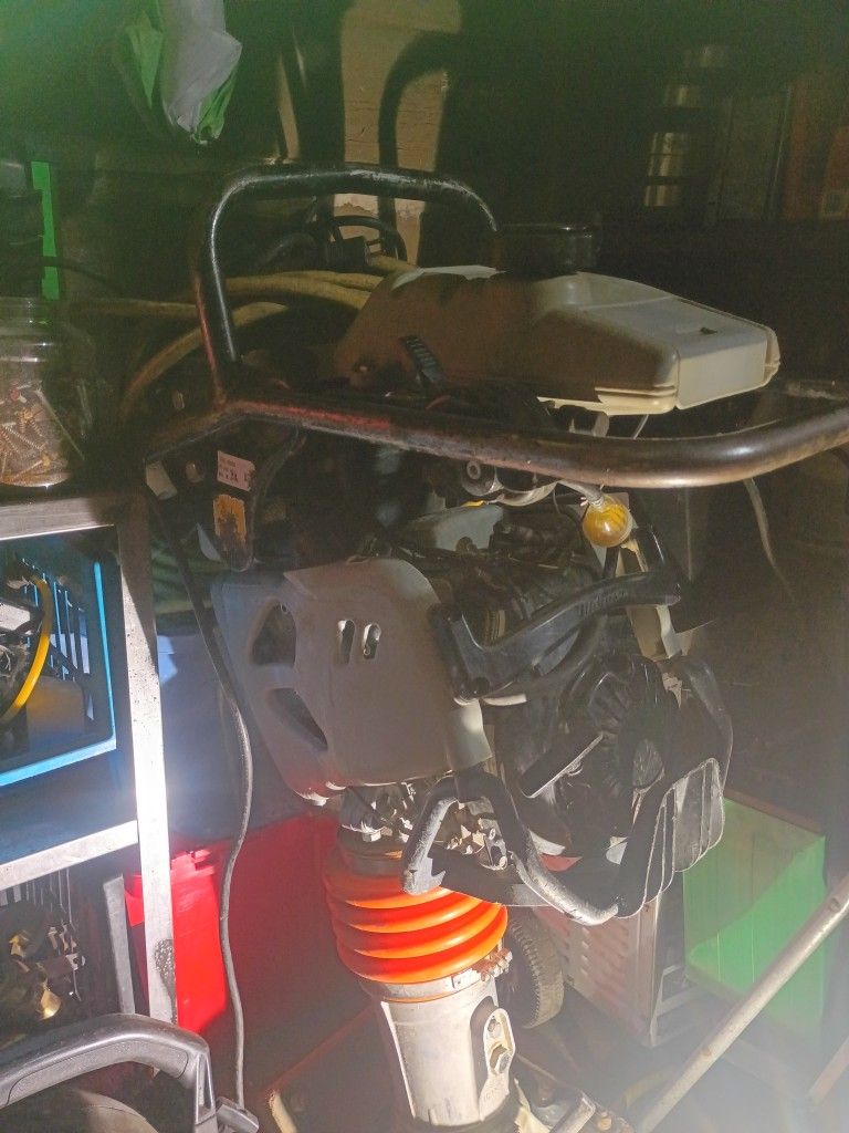 Mikasa Tapping Rammer