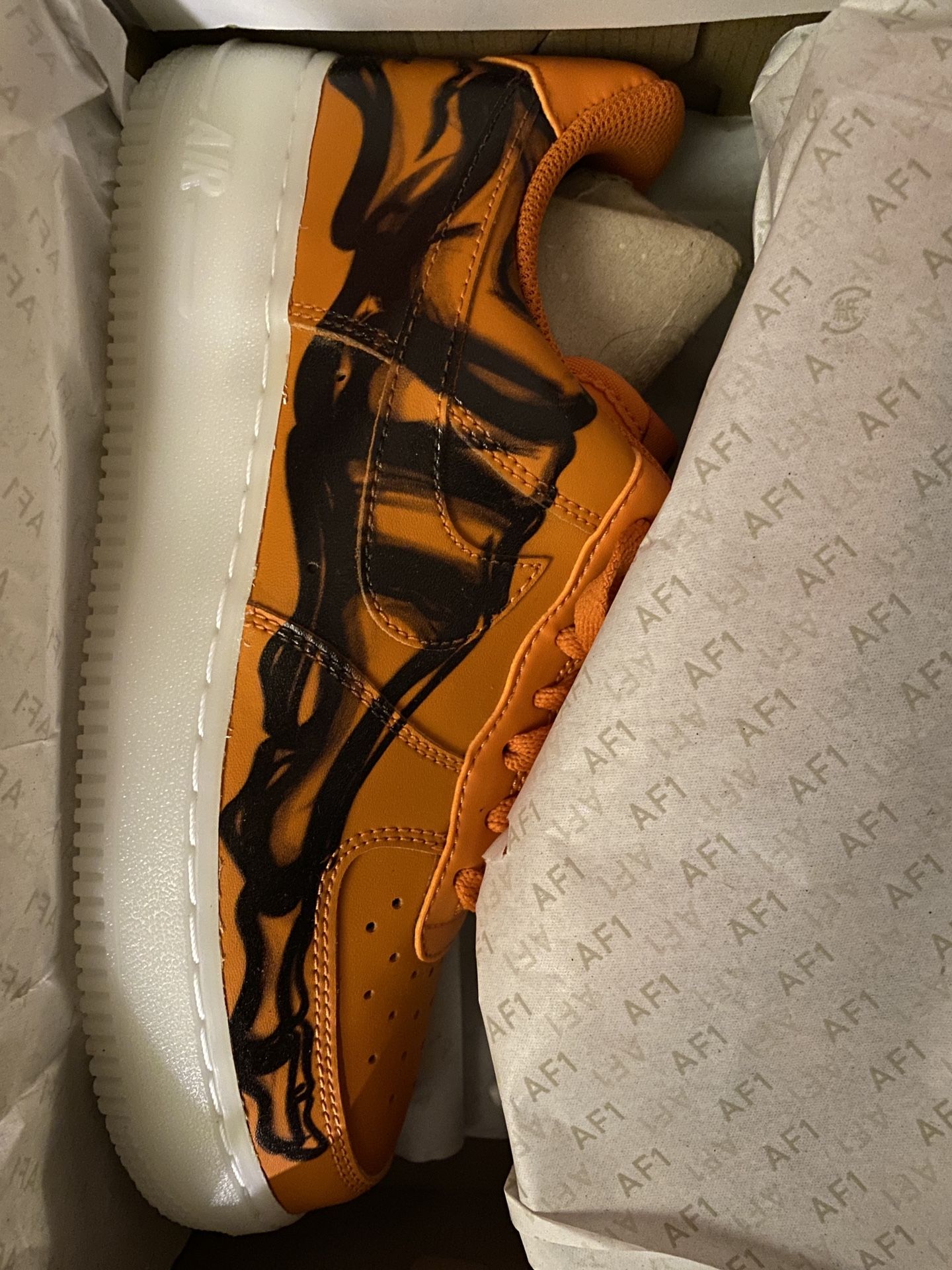 Nike Air Force Low Orange Skeleton QS size