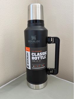 Stanley Classic Bottle 2QT