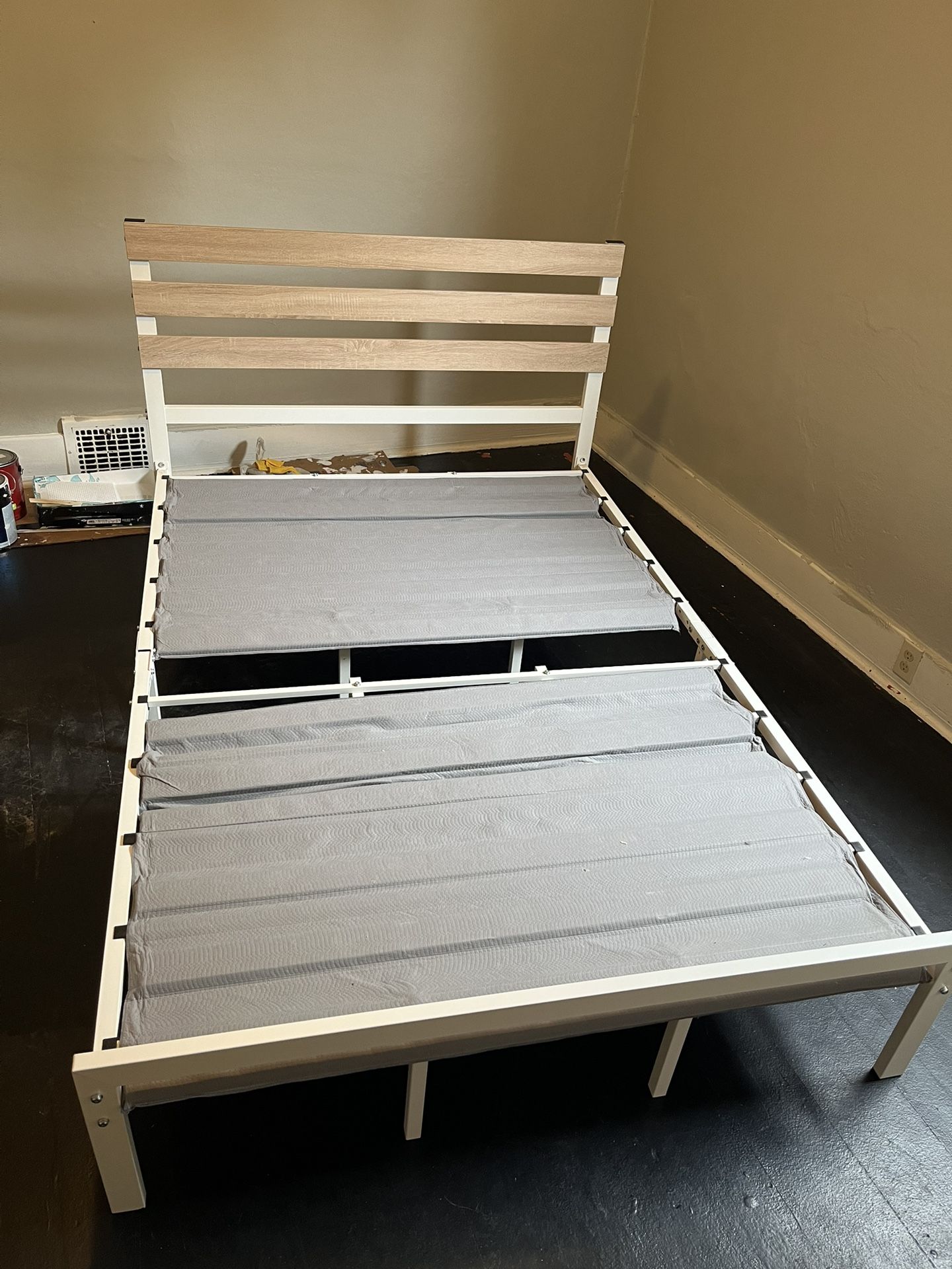 Full Bed Frame With Headboard
