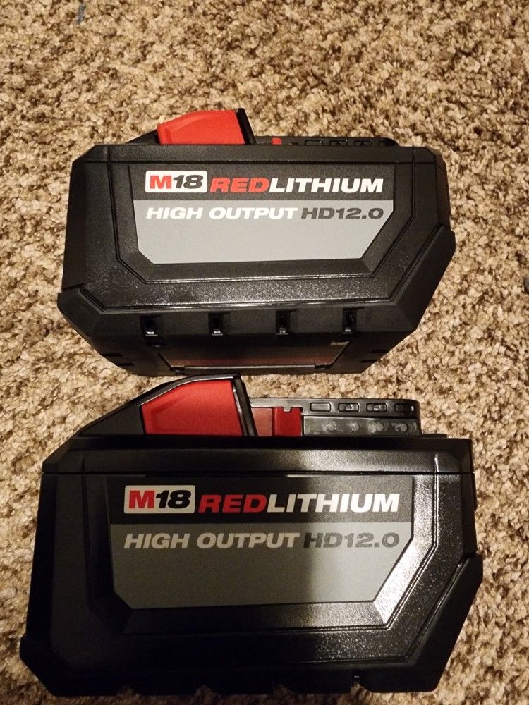 Milwaukee M18 12AH 