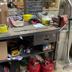 All Metal Workbench Heavy Duty W/ Vise