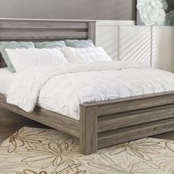 Zelen Warm Gray King Panel Bed

