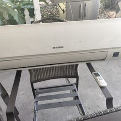 Samsung Mini Split Head Unit + Remote