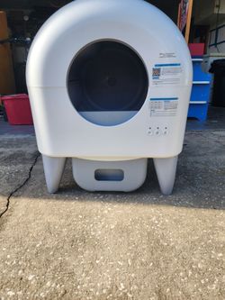 Automatic litter box
