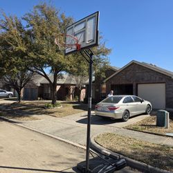 7-10' Adjustable Basketball Goal