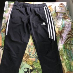 Adidas Sweats Kids Size Small 