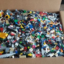Lego assorted pieces. 14lb box. No minifigures!