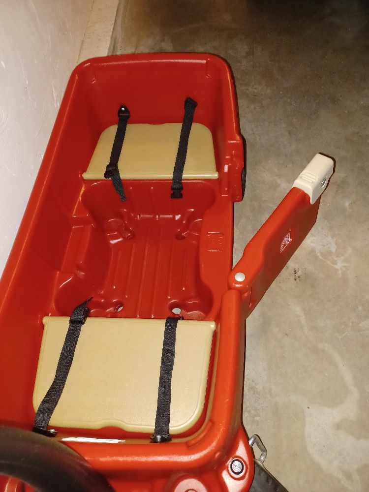 Flyers Red Wagon 2