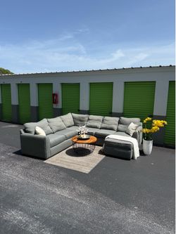 Light Gray 4-Piece Kevin Charles Sectional Couch Sofa