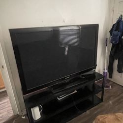 60 in Samsung plasma & Glass N Metal Stand
