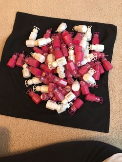 Hot pink and white glitter bubbles