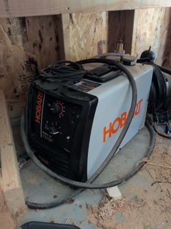 Hobart Handler 140