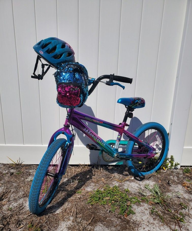 Girl's 19" Bike