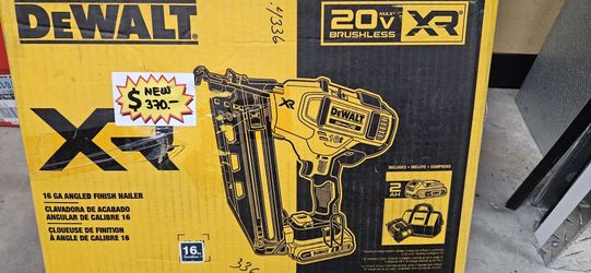 DeWalt 20V MAX XR 16 Ga. Cordless 20 deg Angled Finish Nailer Kit