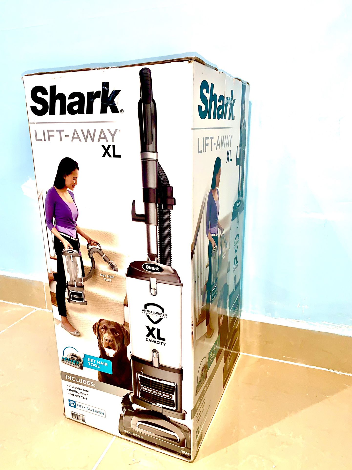 Shark Lift Away XL Vacuum
