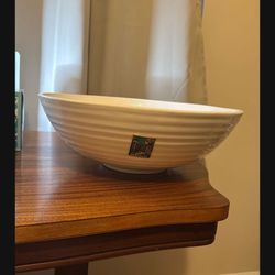 Large porcelain salad bowl $18