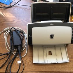 Fujitsu FI-6130 Document Scanner 