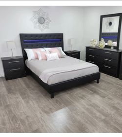 Bedroom set queen size