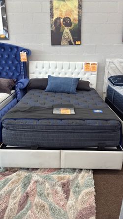 WHITE QUEEN STORAGE BED