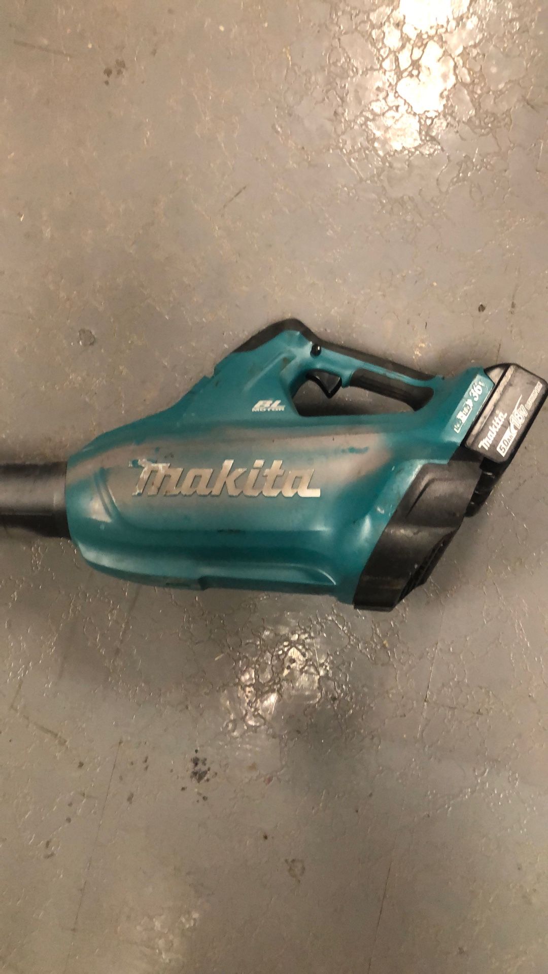 Makita blower double battery