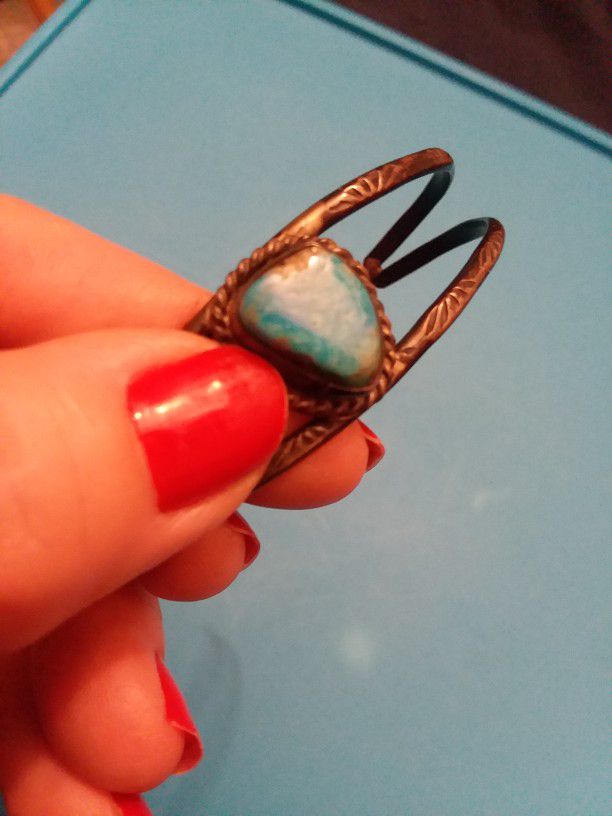 VINTAGE STERLING SILVER Turquoise Navajo cuff bracelet