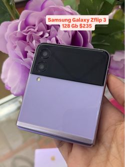 Samsung Galaxy Zflip 3 128 Gb and clean imei