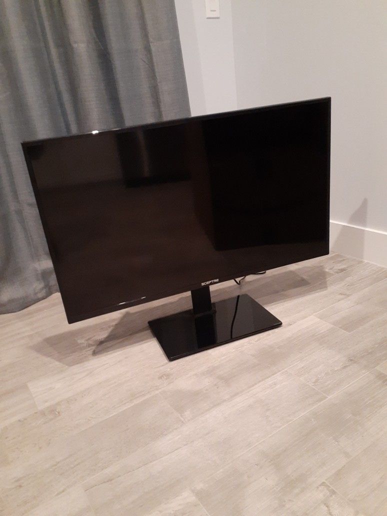 Sceptre 40 Inch 1080p LED TV (X405BV)