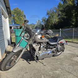 2007 Super Glide Custom FXDC FXDC