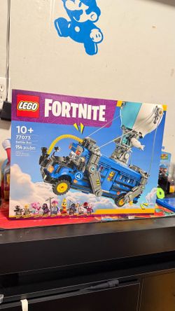 Fortnite battle bus (Lego)