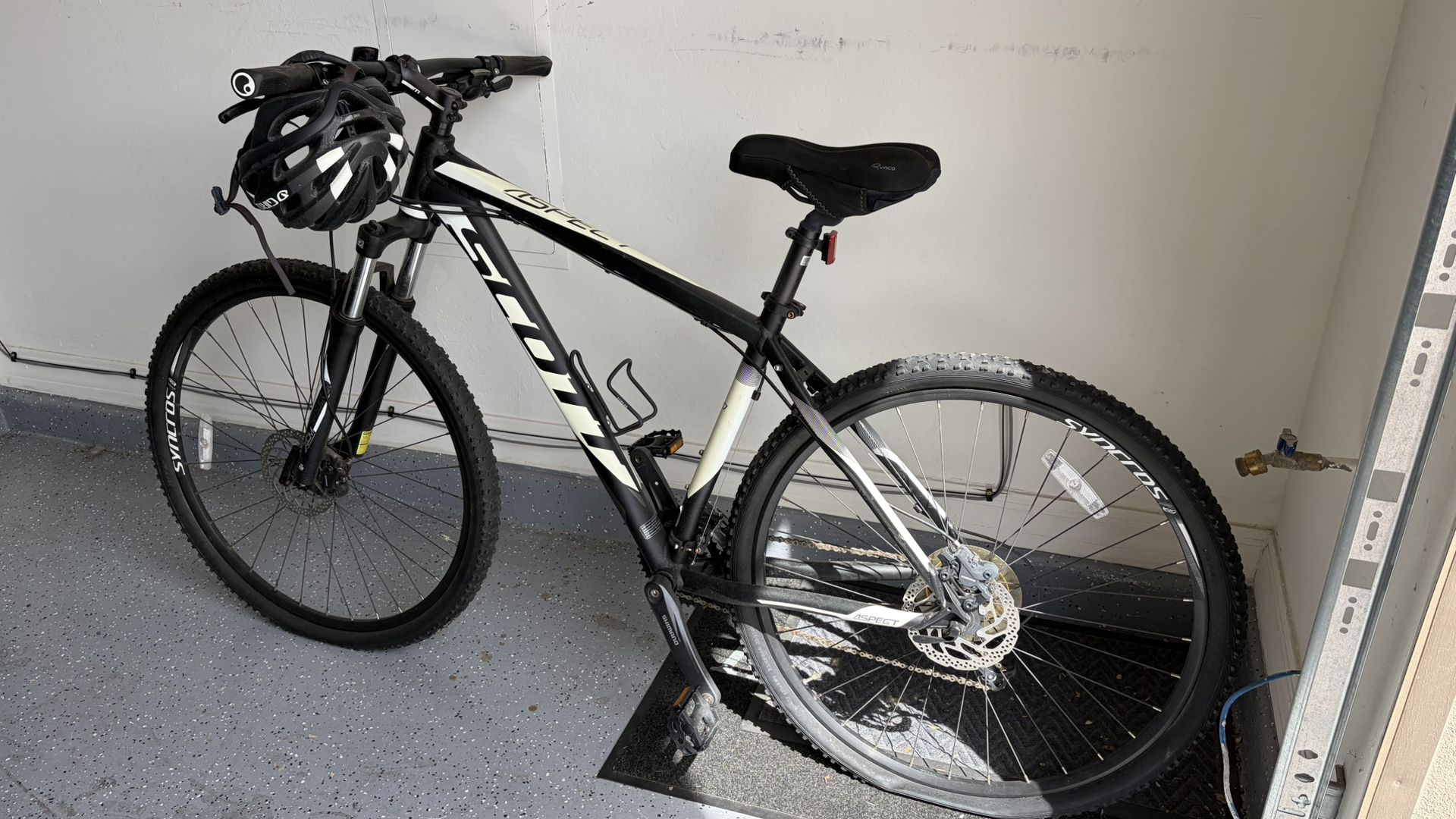 Scott Mountain Bike for Sale in Phoenix, AZ - OfferUp