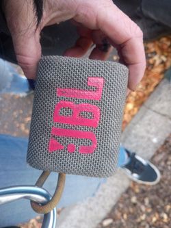 Jbl GO 3 Bluetooth speaker .. on the go